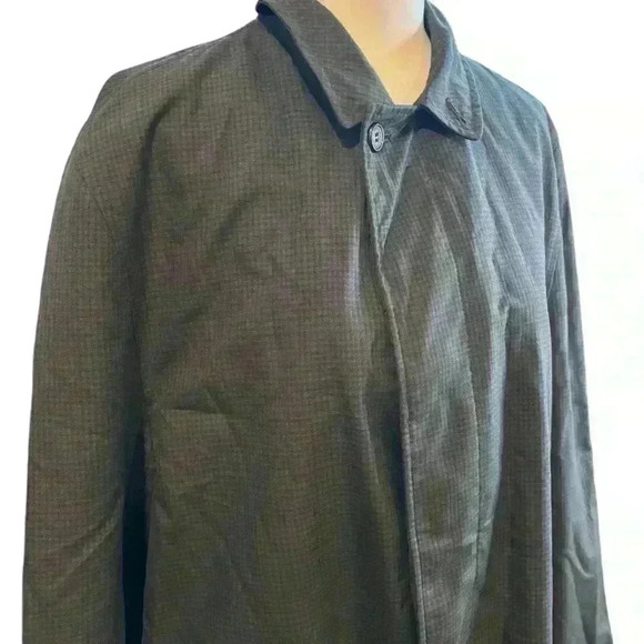 Vintage Trench Coat By Croydon Checkered Size Medium - Picture 5 of 13